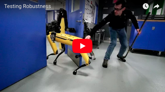 Новый тест от Boston Dynamics: робот против человека